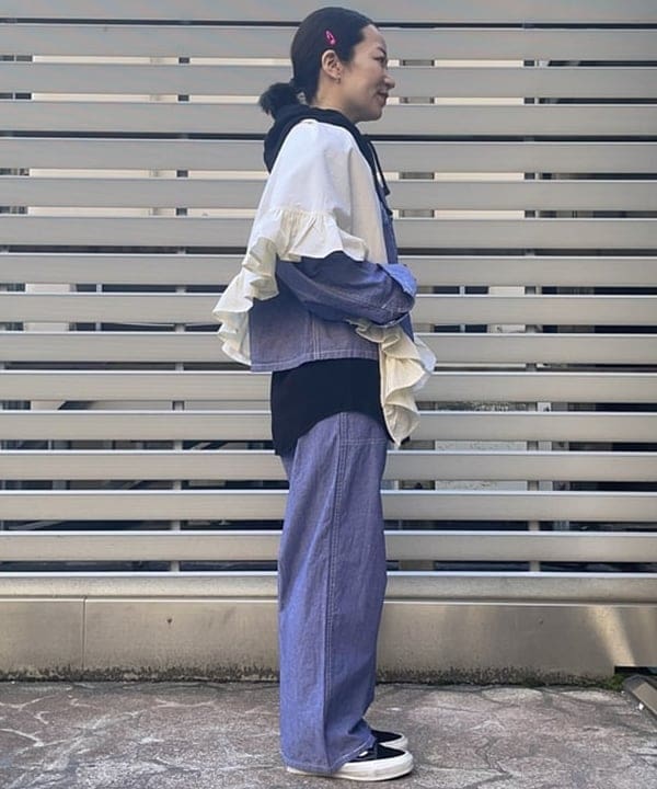 コウリキ　マミさんの「BEAMS WOMEN｜ストレート ランチパンツ」を使ったコーディネート