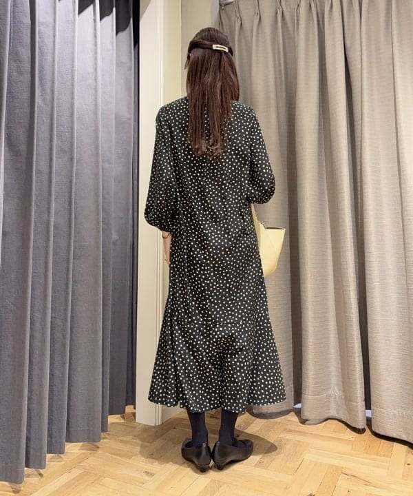 YUIさんの「BEAMS WOMEN｜フレアー ラグランスリーブ コート」を使ったコーディネート