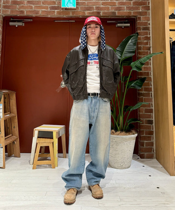 Ryohei Takataさんの「BEAMS WOMEN｜ユーズド加工 レザー ショートブルゾン」を使ったコーディネート