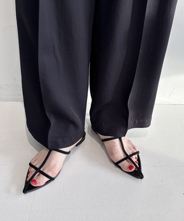 makita mikaさんの「BEAMS WOMEN｜GIANNI NOTARO / NEW フレーム バケット バッグ」を使ったコーディネート