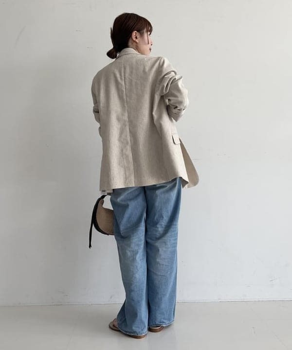 makita mikaさんの「BEAMS WOMEN｜シアーコットン ロングスリーブTシャツ」を使ったコーディネート
