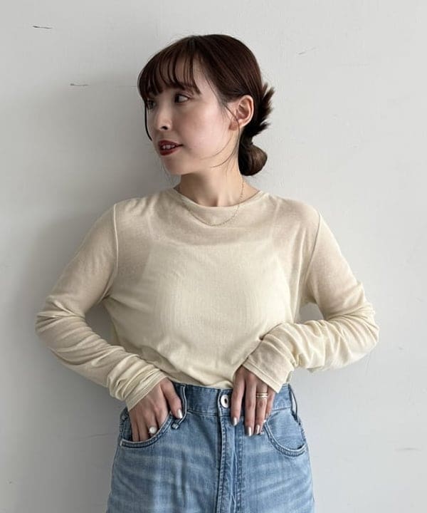 makita mikaさんの「BEAMS WOMEN｜シアーコットン ロングスリーブTシャツ」を使ったコーディネート