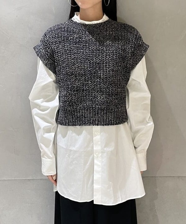 高木 菜央さんの「BEAMS WOMEN｜Demi-Luxe BEAMS / スムースレザー ローファー」を使ったコーディネート
