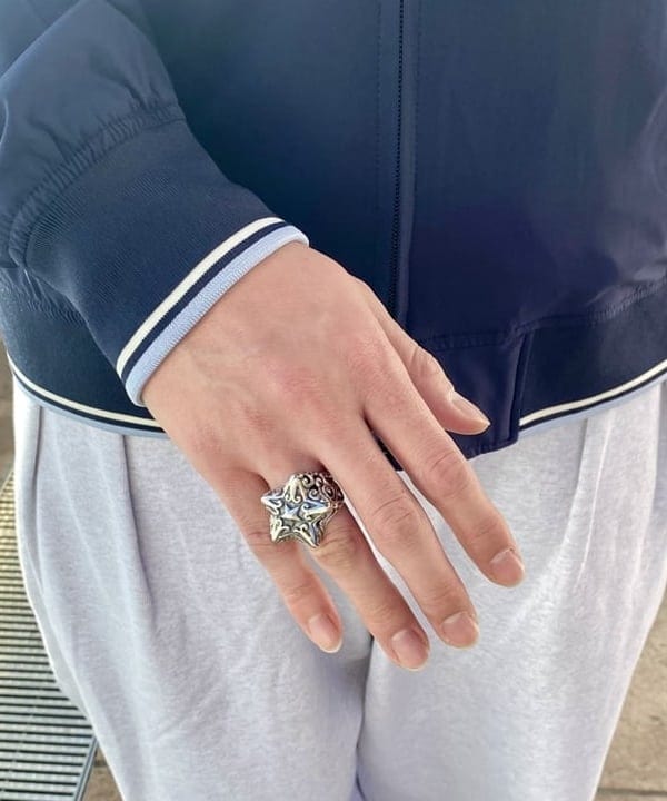 植木 竜也さんの「BEAMS WOMEN｜【別注】FRED PERRY / ハリントンジャケット 25SS」を使ったコーディネート