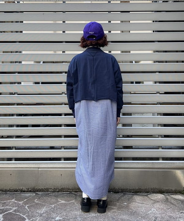 まつむさんの「BEAMS WOMEN｜カットオフ Vネック カーディガン」を使ったコーディネート