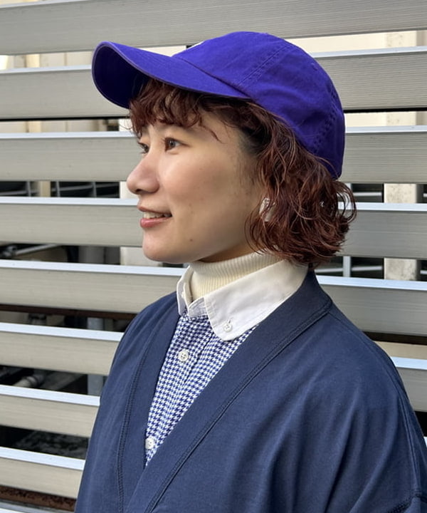 まつむさんの「BEAMS WOMEN｜カットオフ Vネック カーディガン」を使ったコーディネート