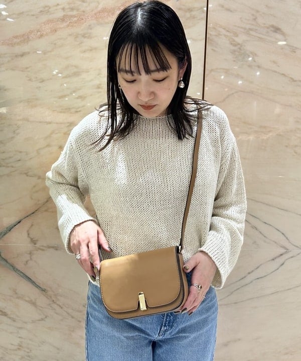 西村 章代さんの「BEAMS WOMEN｜LIE STUDIO / The Julie ピアス」を使ったコーディネート