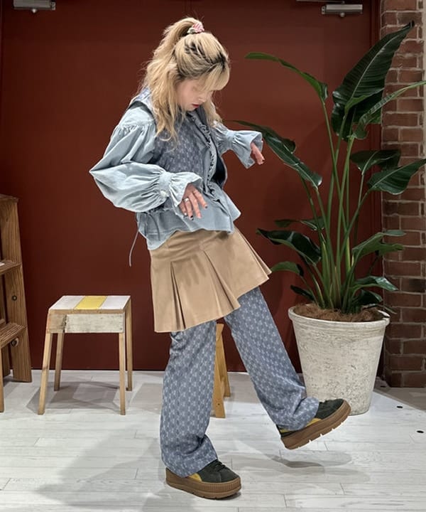 竹村 澄玲さんの「BEAMS WOMEN｜ポリエステル ジャガード ベスト」を使ったコーディネート