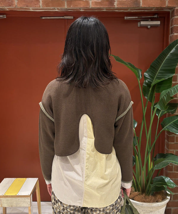 クロサワさんの「BEAMS WOMEN｜ポリエステル ジャカード パンツ」を使ったコーディネート
