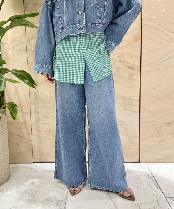 中丸　栞さんの「BEAMS WOMEN｜ポインテッド ヌードサンダル .M」を使ったコーディネート