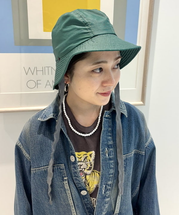 吉野 多恵さんの「BEAMS WOMEN｜【別注】BUZZ RICKSON’s / USED DENIM PULLOVER」を使ったコーディネート