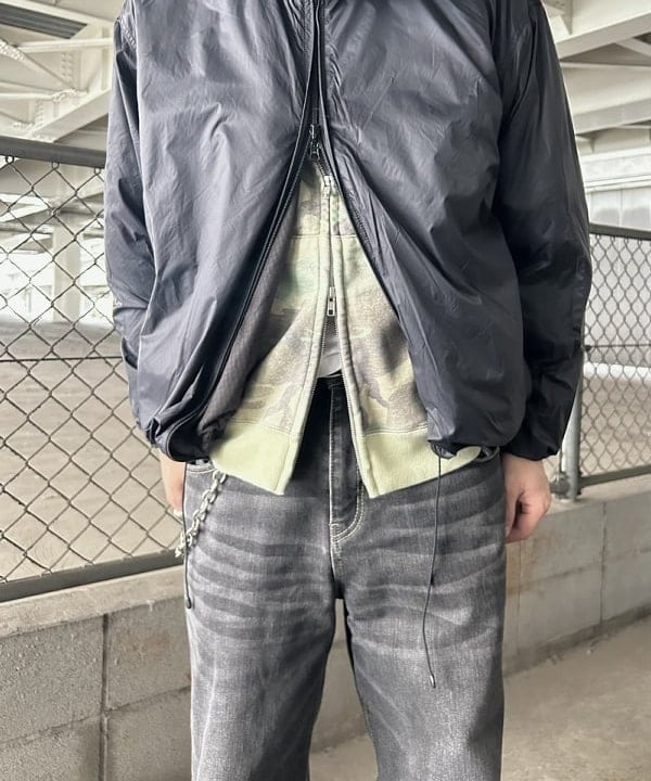 タマイユウトさんの「BEAMS WOMEN｜リバーシブル ジップアップ ブルゾン」を使ったコーディネート