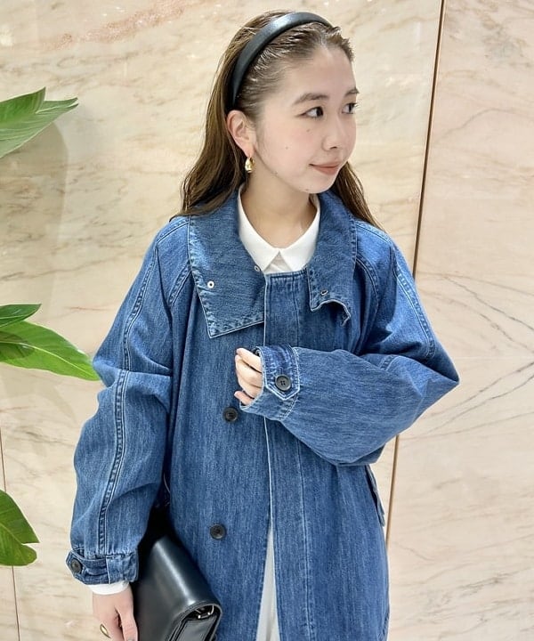 佐藤 美樹さんの「BEAMS WOMEN｜グログラン カラー ブラウス」を使ったコーディネート