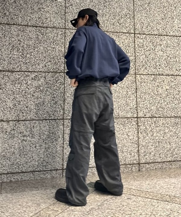 配島 孝明さんの「BEAMS WOMEN｜【別注】Champion / ジップ ジャケット」を使ったコーディネート