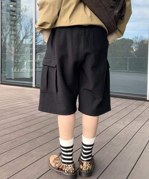 Hazukiさんの「BEAMS WOMEN｜【別注】Champion / スウェット カーゴショーツ」を使ったコーディネート