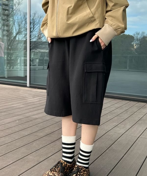 Hazukiさんの「BEAMS WOMEN｜【別注】Champion / スウェット カーゴショーツ」を使ったコーディネート