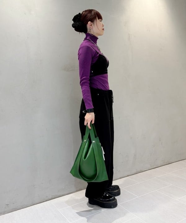 りかちょび/岸本梨佳さんの「BEAMS WOMEN｜BEAURE × Ray BEAMS / 別注 2WAY バッグ」を使ったコーディネート