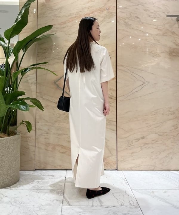 関 桂子さんの「BEAMS WOMEN｜グロス Tドレス .M」を使ったコーディネート