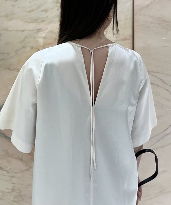 関 桂子さんの「BEAMS WOMEN｜グロス Tドレス .M」を使ったコーディネート