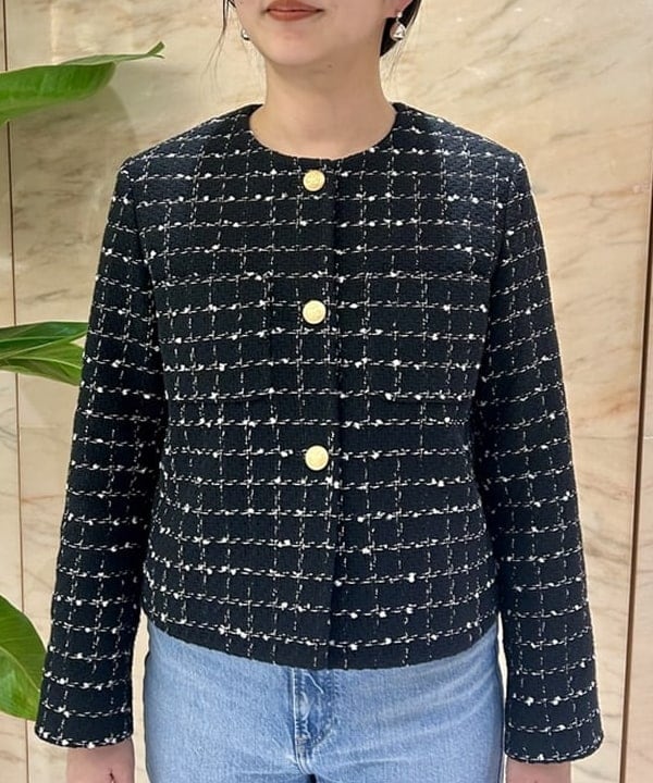 西村 章代さんの「BEAMS WOMEN｜ツイード ノーカラー ジャケット」を使ったコーディネート