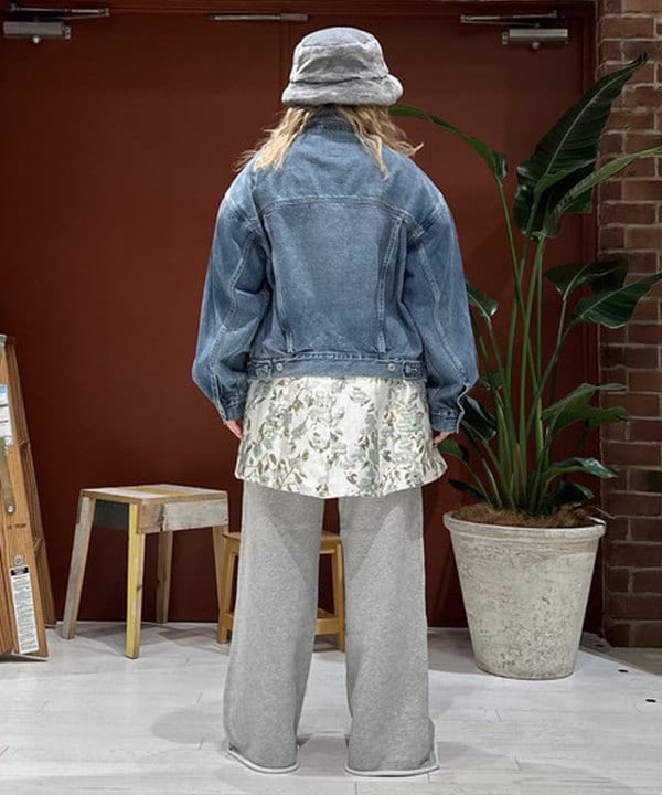 竹村 澄玲さんの「BEAMS WOMEN｜LEVI’S(R) / 90S トラッカージャケット」を使ったコーディネート