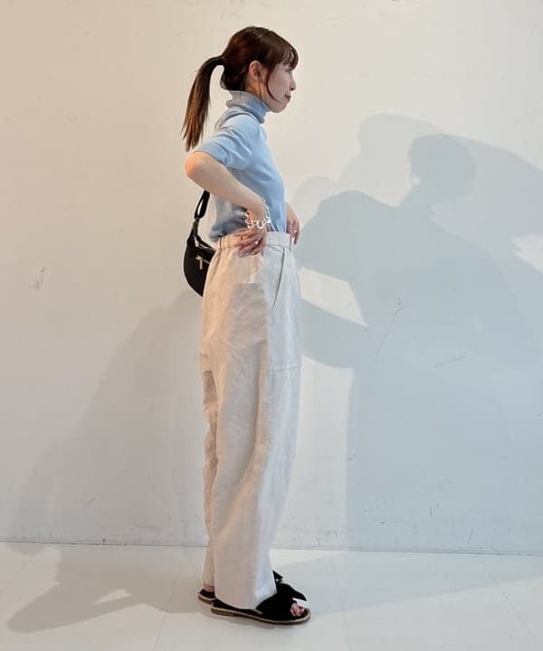 makita mikaさんの「BEAMS WOMEN｜VIOLAd’ORO / ナイロン ボディーバッグ」を使ったコーディネート