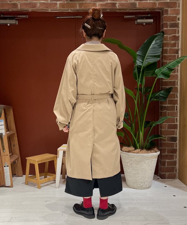 エノモト アミさんの「BEAMS WOMEN｜ソロテックス バルマカン コート」を使ったコーディネート