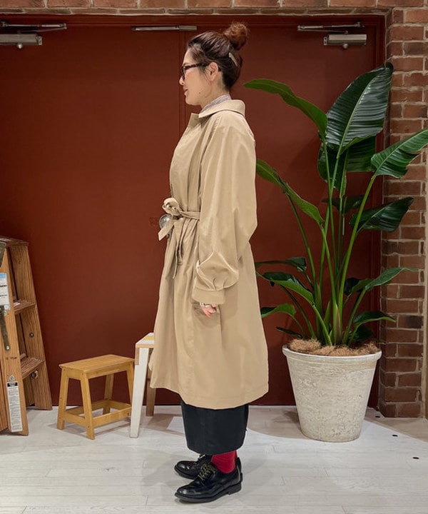 エノモト アミさんの「BEAMS WOMEN｜ソロテックス バルマカン コート」を使ったコーディネート