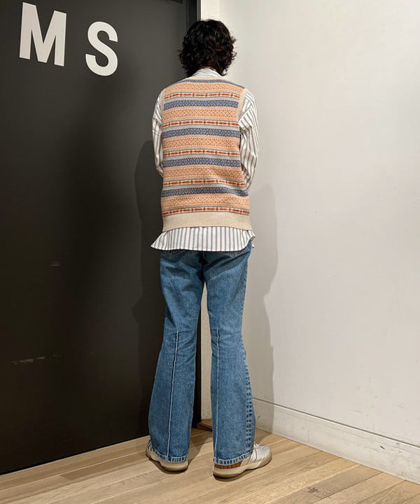関澤 佑樹さんの「BEAMS WOMEN｜【別注】LACOSTE / ストライプ ロングスリーブシャツ」を使ったコーディネート