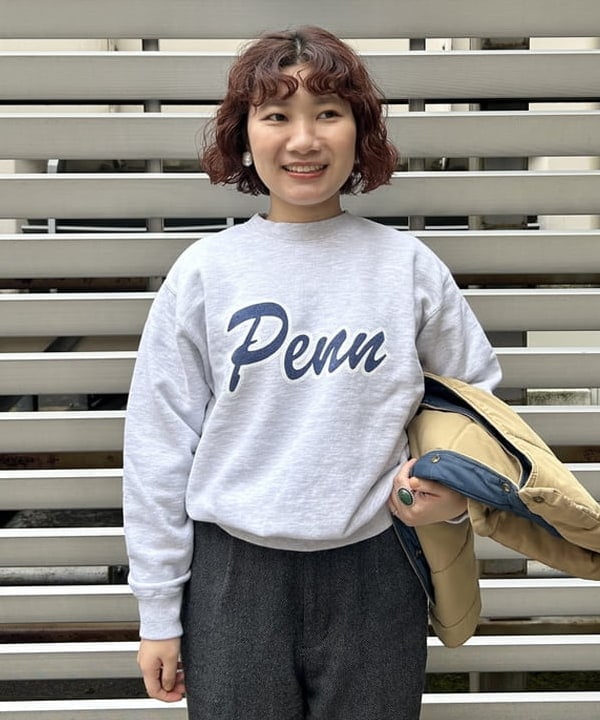 まつむさんの「BEAMS WOMEN｜【別注】GOOD ROCK SPEED / カレッジ クルー スウェット」を使ったコーディネート