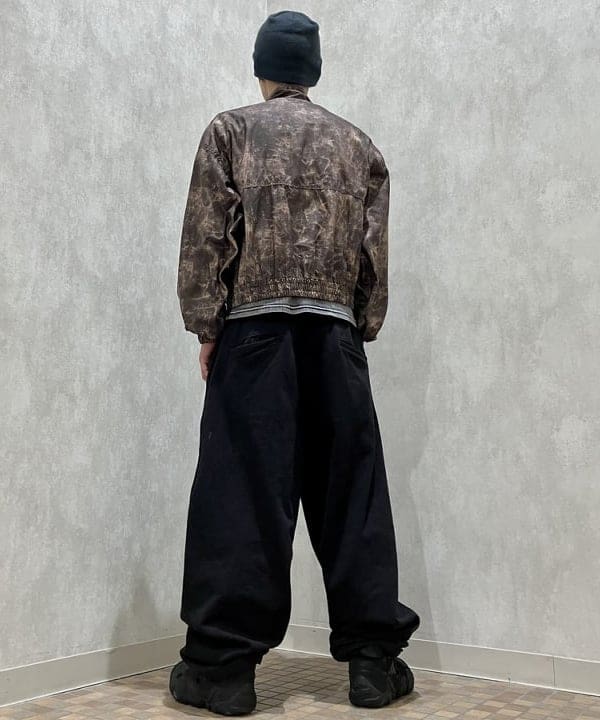 西村 光平さんの「BEAMS WOMEN｜総柄 ウェイディングブルゾン」を使ったコーディネート