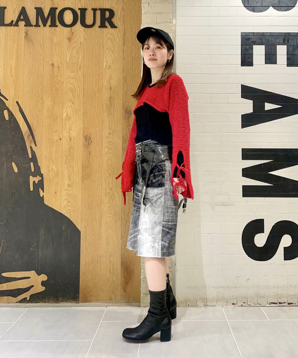 カタヤマ アヤさんの「BEAMS WOMEN｜ラメ MIX リボン アーム ボレロ」を使ったコーディネート