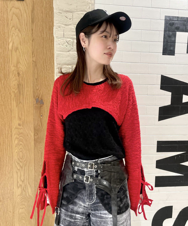 カタヤマ アヤさんの「BEAMS WOMEN｜ラメ MIX リボン アーム ボレロ」を使ったコーディネート