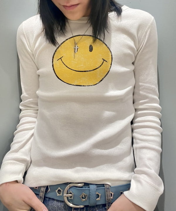 はるひむさんの「BEAMS WOMEN｜【別注】athletic wear MASON / スマイル ロングスリーブT」を使ったコーディネート