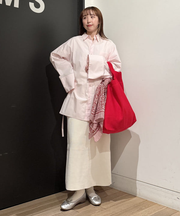 makita mikaさんの「BEAMS WOMEN｜AK+1 / ドルマンスリーブ風 トレンチコート」を使ったコーディネート