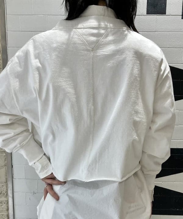 小原 もこさんの「BEAMS WOMEN｜カットオフ Vネック カーディガン」を使ったコーディネート