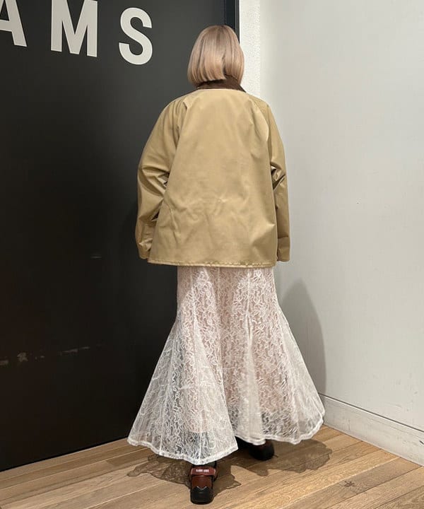佐藤 亜美さんの「BEAMS WOMEN｜レース 2way マーメイド スカート」を使ったコーディネート