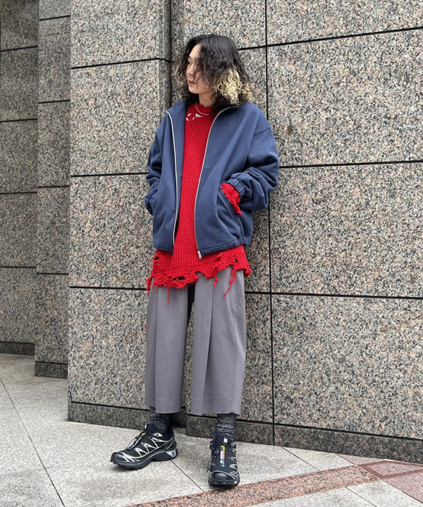 菊田 悠さんの「BEAMS WOMEN｜【別注】Champion / ジップ ジャケット」を使ったコーディネート