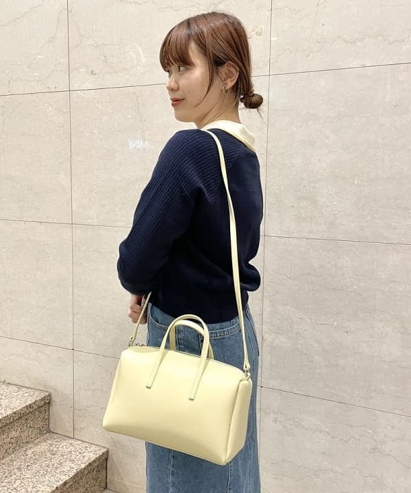 田中 里実さんの「BEAMS WOMEN｜【別注】FRED PERRY / KNITTED CARDIGAN」を使ったコーディネート