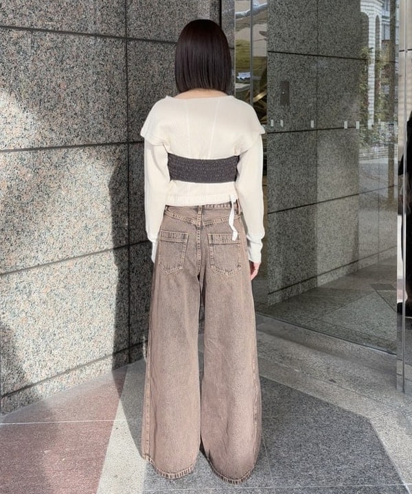 吉田 花さんの「BEAMS WOMEN｜オーバーダイ デニム パンツ」を使ったコーディネート