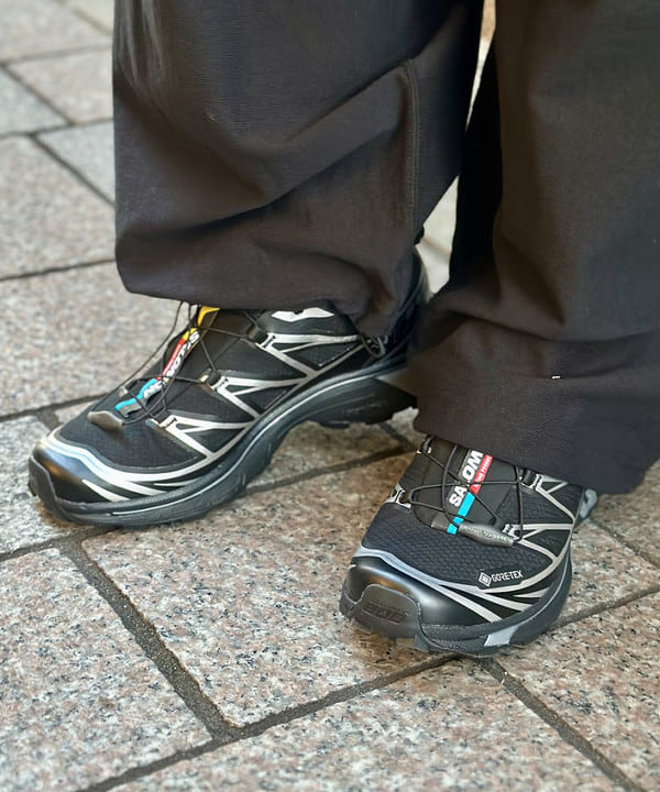 Kellyさんの「BEAMS WOMEN｜SALOMON / XT-6 GORE-TEX BLACK/FTW SILVER」を使ったコーディネート