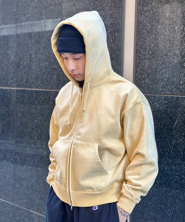 Kellyさんの「BEAMS WOMEN｜SALOMON / XT-6 GORE-TEX BLACK/FTW SILVER」を使ったコーディネート