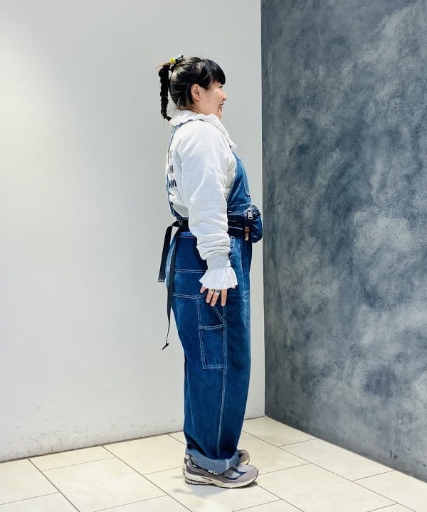 佐藤 歩さんの「BEAMS WOMEN｜GREGORY / 別注 VINTAGE HIP MATE NAVY」を使ったコーディネート