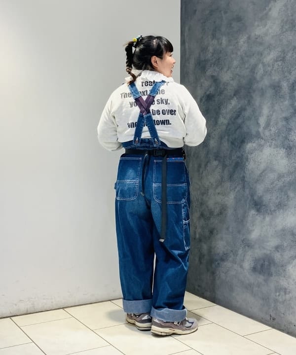 佐藤 歩さんの「BEAMS WOMEN｜GREGORY / 別注 VINTAGE HIP MATE NAVY」を使ったコーディネート