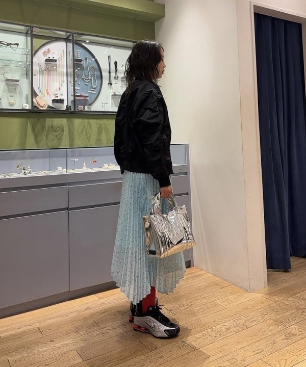 山本 里南さんの「BEAMS WOMEN｜」を使ったコーディネート