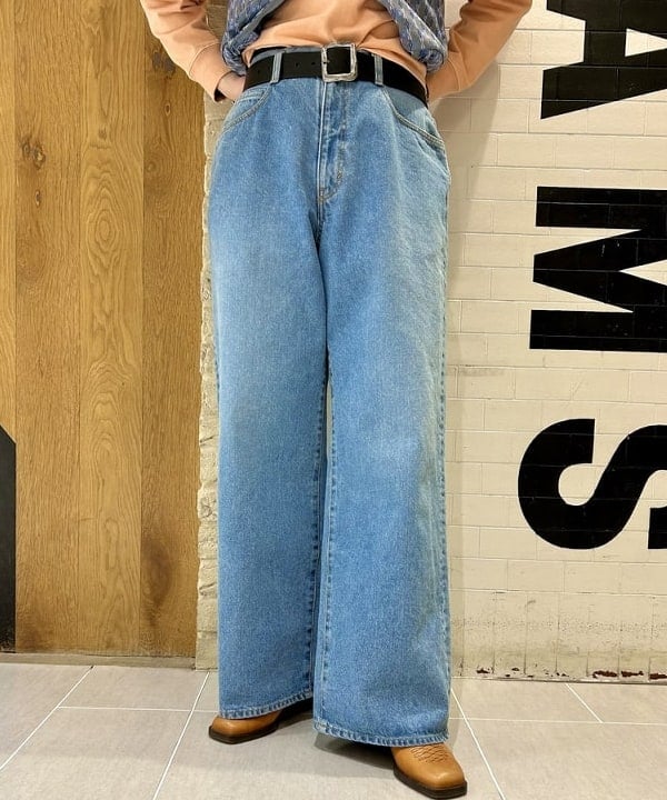 スミレさんの「BEAMS WOMEN｜ポリエステル ジャガード ベスト」を使ったコーディネート