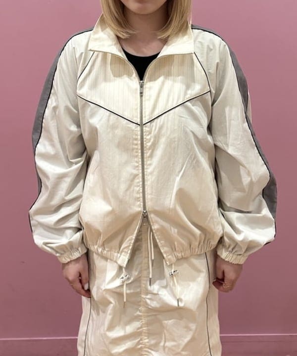 ここあさんの「BEAMS WOMEN｜RBS / クリア ヒール ブーツ」を使ったコーディネート