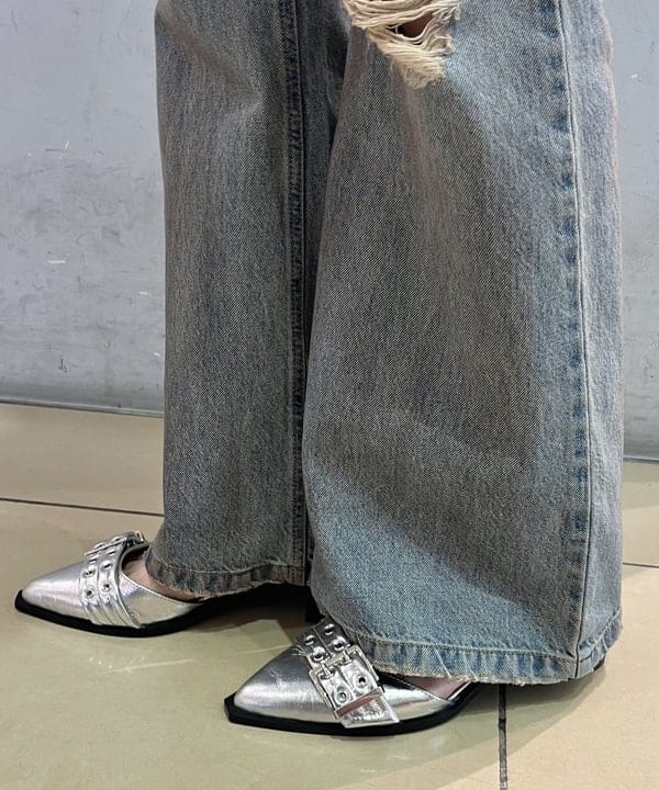 イトウミサキさんの「BEAMS WOMEN｜【別注】YAHKI × HYPNOTIZE / Landscape Bag」を使ったコーディネート