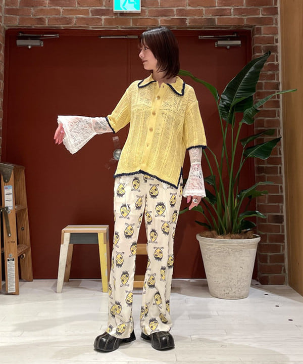 中江梨々香さんの「BEAMS WOMEN｜アーム ギャザー MA-1 ブルゾン」を使ったコーディネート