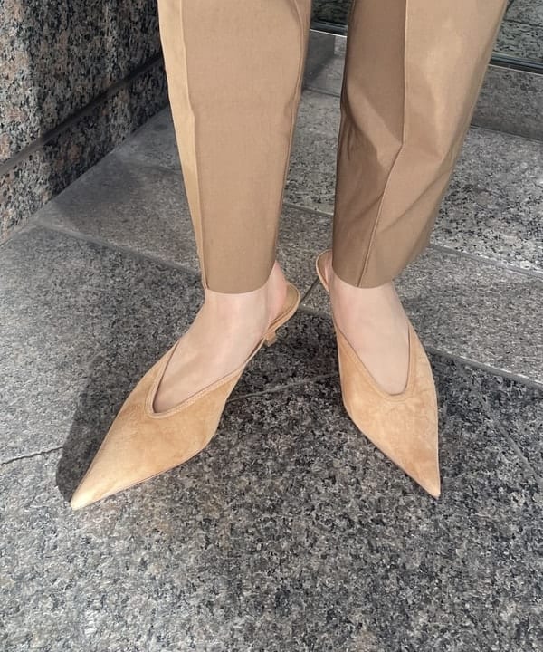 多田 日奈子さんの「BEAMS WOMEN｜AK+1 / ストレッチ パンツ」を使ったコーディネート